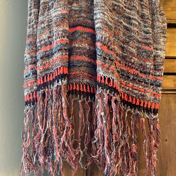 Free People Knit Poncho - Picture 3 of 10